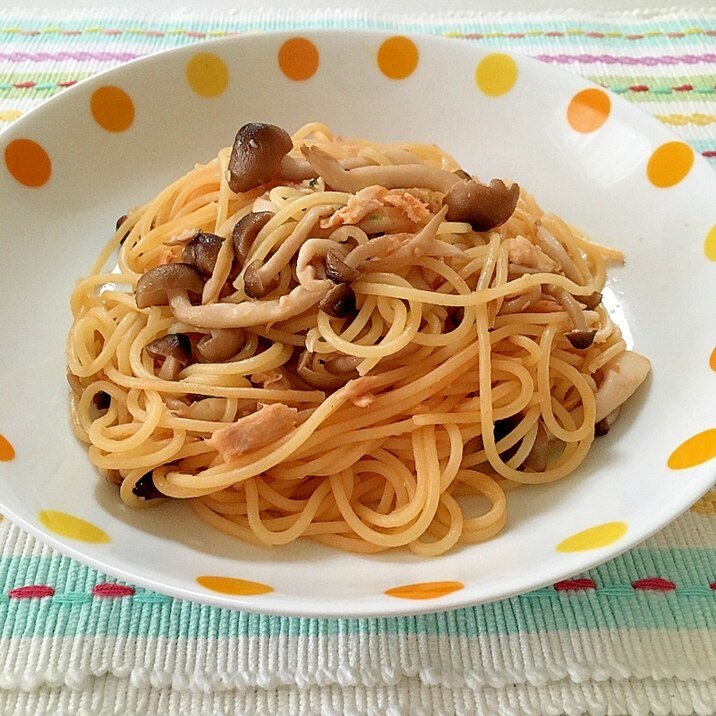 ツナときのこの塩トマトパスタ